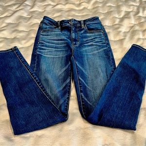 American Eagle super stretch skinny jeans